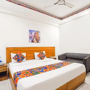 fabhotel-nstay-32.top-gurgaonhotels.com/
