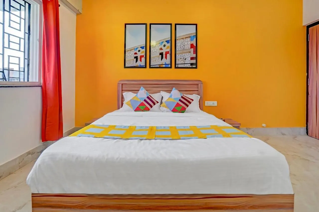 Oyo 79233 Hotel Hive Stays Kochi