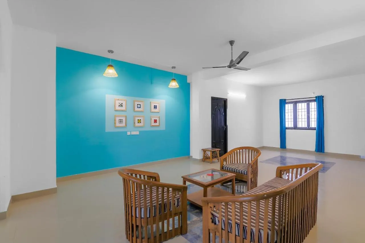 Oyo 79233 Hotel Hive Stays Kochi